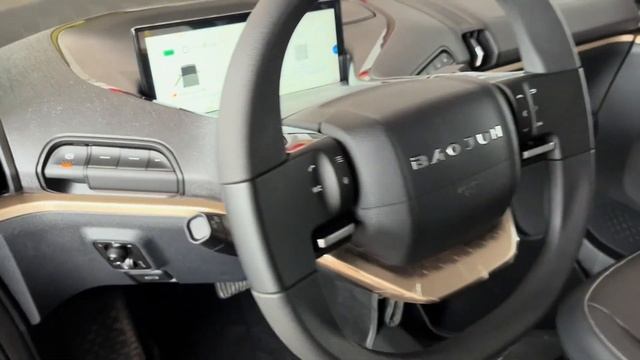 ALL NEW 2021 New Baojun KiWi EV Walkaround