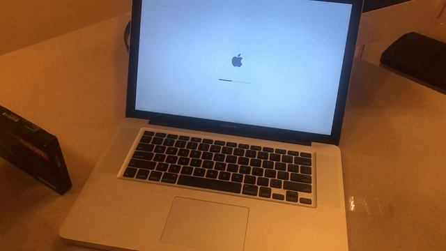 MACBOOK PRO 15,4 смотреть онлайн