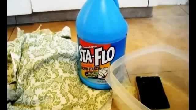 Отделка стен накрахмаленной тканью напоминает старинный интерьер смотреть онлайн