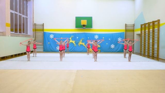 Зимняя сказка 2021 - Сапфир 8-10 Младшие УТГ - Тренер Соловьева К.В. смотреть онлайн