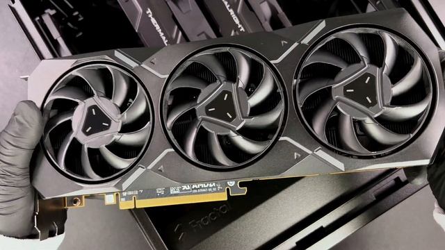 Fractal Design Meshify 2 Mini | All Black PC Build l 13600K | B760M | RX 7900 XT смотреть онлайн