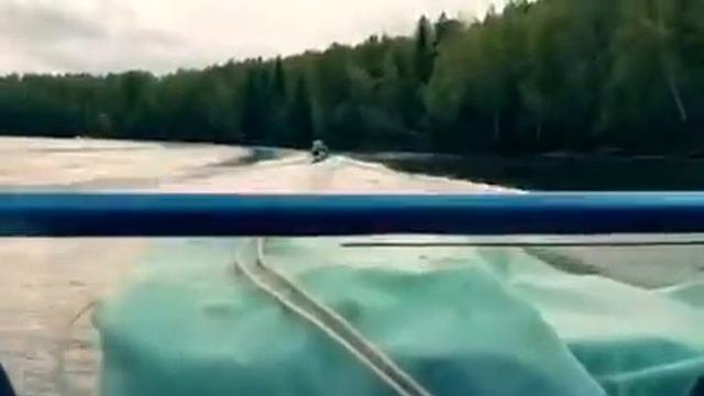 На Понил по реке Лозьва, сентябрь 2017 смотреть онлайн