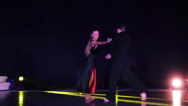 Евгений Коротоножкин и Полина Будкина смотреть онлайн