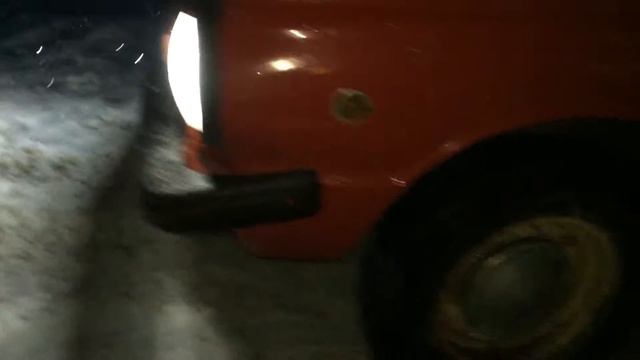 Завёлся в -30 градусов и тарахтит,минут 25 заводился. смотреть онлайн