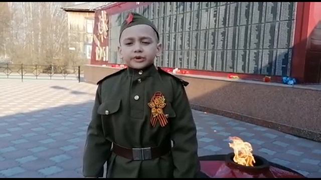 МБУ «Библиотека». Акция «Читаем Победу!». О. Маслова «Пусть будет мир». Читает Мухибов Тимур смотреть онлайн