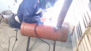 БУРЖУЙКА из ГАЗОВОГО баллона ???