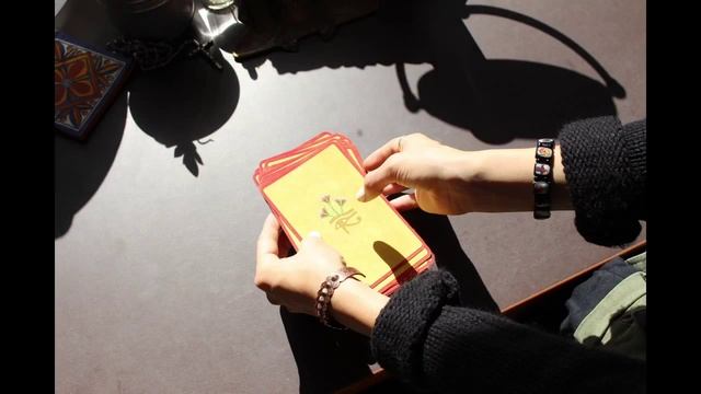 Stop Motion Oracle Cards смотреть онлайн
