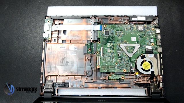 Dell Inspiron 3542 - Disassembly And Cleaning