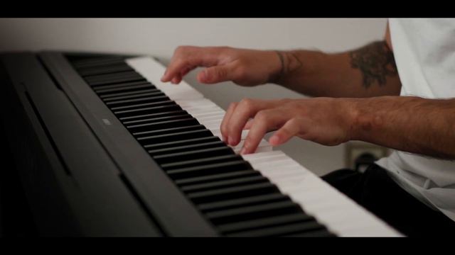 Yann Tiersen - Comptine d'un autre été (Amélie) Piano Cover by Klaivert Ziou смотреть онлайн