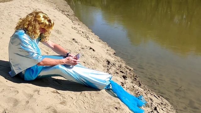 Последний звонок (ответное слово родителей) смотреть онлайн