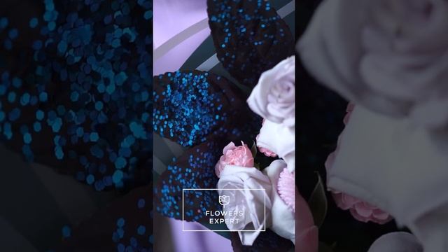 Букет "BLUE ALLURE" смотреть онлайн
