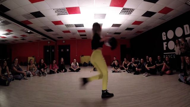 RAZМИНКА BATTLE vol.2 | Dancehall Solo Showcase | Даша Казакова смотреть онлайн