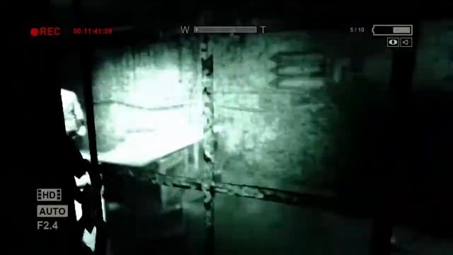 Outlast. Лучше поздно, чем никогда. #1 смотреть онлайн