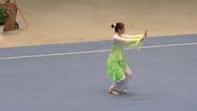 Lu Hong Jiang - Taijiquan 04 [2006 China Women's Wushu National Qualifiers] смотреть онлайн