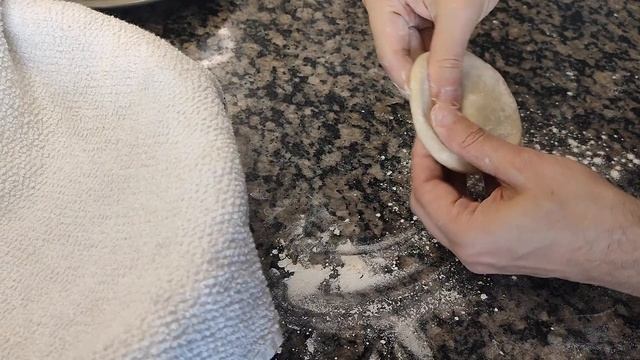 Authentic Mexican flour tortillas смотреть онлайн