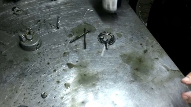 Ремонт стартера Suzuki Djebel 250 смотреть онлайн