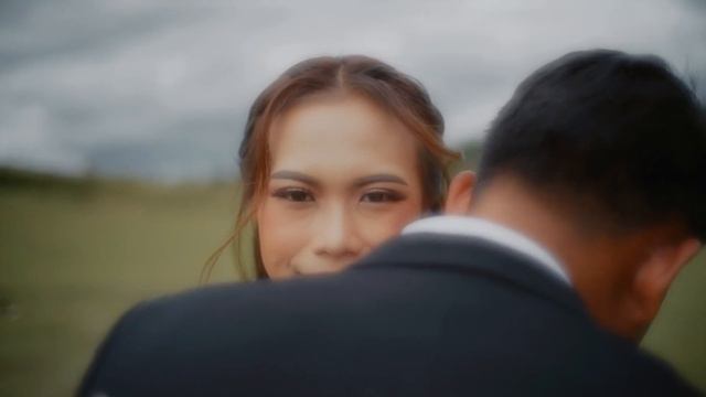 Prewedding Cinematic Holbung Erika & Rizky смотреть онлайн