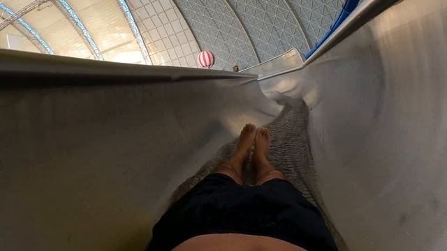 Waterslides at Tropical Islands in Krausnick, Germany смотреть онлайн