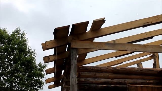 Привезли доски //Сделала обрешетку на бане смотреть онлайн