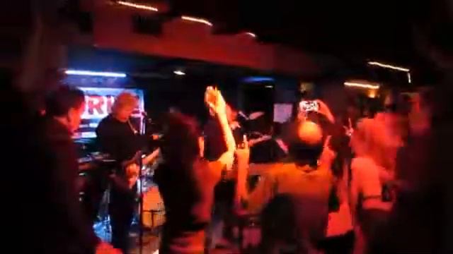 ROCKIN' WITH MIKE SCORE, LEAD SINGER/SONGWRITER OF "A FLOCK OF SEAGULLS", SUITE 1828 MERRICK NY (20 смотреть онлайн