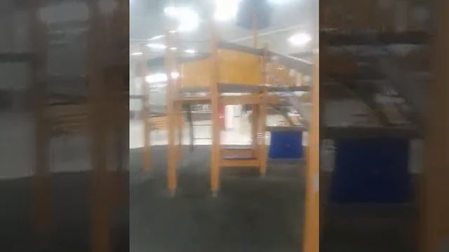 Поход в ТЦ Ланкорд смотреть онлайн