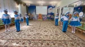Танец "Все мы моряки", дети старшей группы.