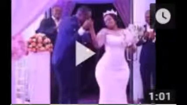 ANGALIA BIBI HARUSI ALIYETIKISA BONGO WIKI HII JINSI ALIVYOUMBIKA LIVE смотреть онлайн