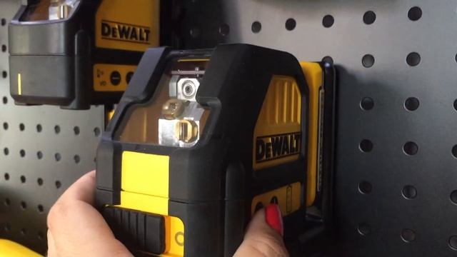 DeWALT DCE088G - DeWALT DCB127 12v max lithium ion battery-pack - DeWALT Shop www.ptnaradie.sk смотреть онлайн