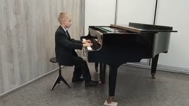 Leshgorn - Etude Op.136 №20 / А.Лешгорн - Этюд Соч.136 №20 / Vlad piano 10 лет смотреть онлайн