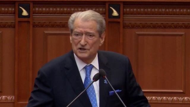 Atentati ndaj Bernard Ndrecës, Berisha: Rama posrositës i ngjarjes, e tregon heshtja смотреть онлайн