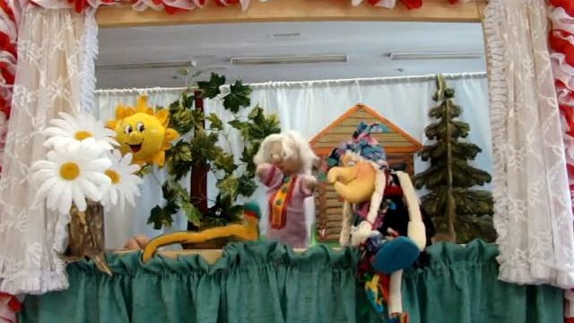 Кукольный спектакль "Как домовенок Кузька всех спас". Библиотека №7 смотреть онлайн