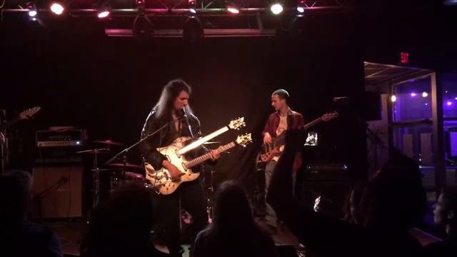 Ron "Bumblefoot" Thal: "I Can't Play The Blues" смотреть онлайн
