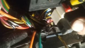 Нива Шевроле не заводится.Интересная секретка.