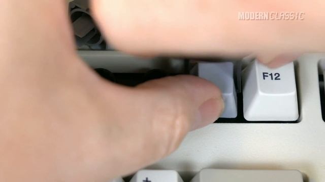 Unicomp Model M Keyboard Review! смотреть онлайн