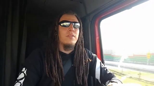 Relacja z koncertu Korn i spotkania z Brian'em Head'em Welch'em. Cz. 2 Spotkanie po koncercie смотреть онлайн