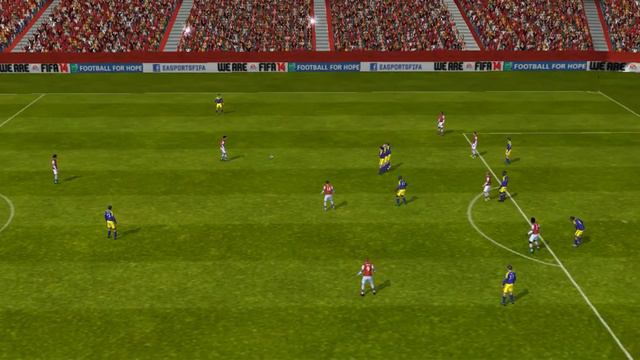 Great Free Kick from Mesut Ozil Fifa 14 Iphone смотреть онлайн