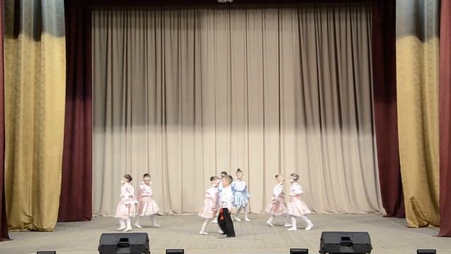 "Гуси прилетели" - ансамбль танца "Сибирские самоцветы", с.Сокур, Мошковский район. смотреть онлайн