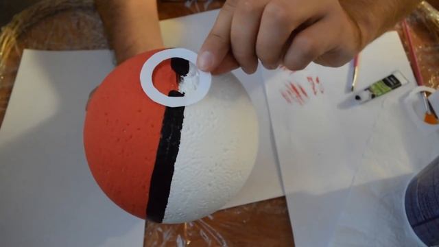 Как сделать ПОКЕБОЛ для ПОКЕМОНОВ и ЯИЦ из Pokemon GO / How to make a Pokeball смотреть онлайн