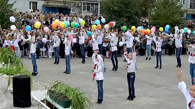 Первый звонок 2017 "Карамель" НВО 8 смотреть онлайн