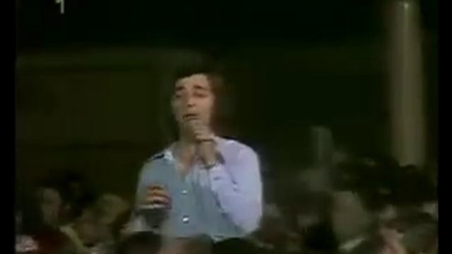 Александр Чиненков — Веселые ребята. "Пламя в камине". смотреть онлайн