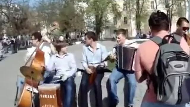 Сельские резиденты жгут ! смотреть онлайн