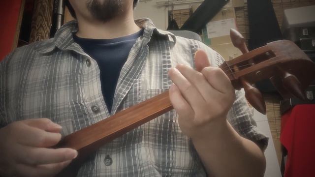 Folk Musical Instrument Mini Shamisen Lute Unknown Origin Japan Asia China Demo by tkviper.com смотреть онлайн