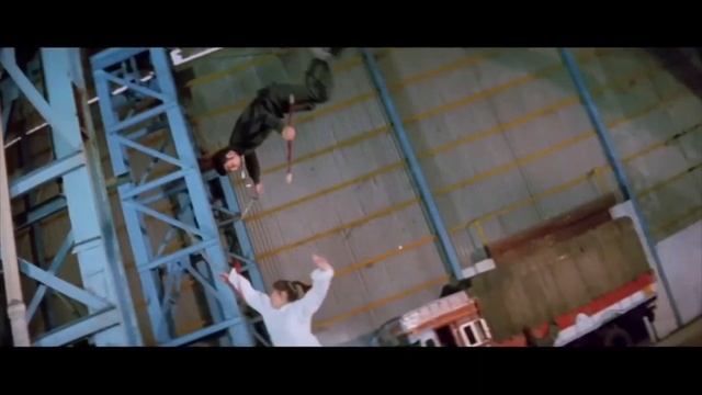 У любви нет цены: Первая файт сцена.Индийское кино! смотреть онлайн