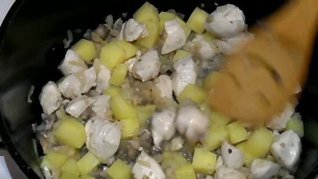 Бесподобный сырный суп! Ну, очень вкусный! смотреть онлайн