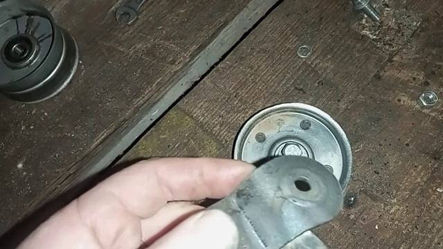Дополнительный натяжной ролик для мотоблока. смотреть онлайн