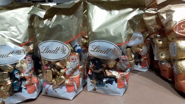 Outlet Metzingen магазин сладостей от Lindt, Merci.