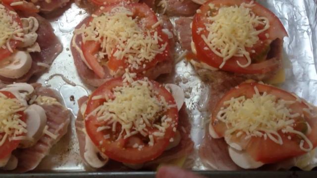 мясо " по французски" или мясо запеченное с овощами смотреть онлайн
