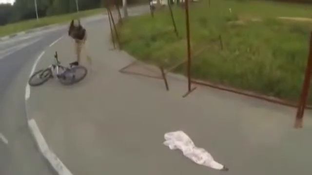 прикол с юбкой смотреть онлайн