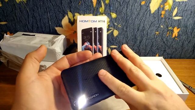 Распаковка трех ультрабюджетных смартфонов Homtom HT16 с AliExpress смотреть онлайн