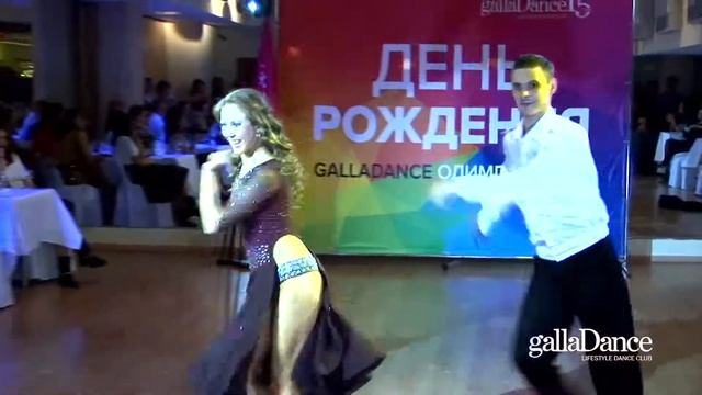 Оксана Оксаненко и Михаил Журавель на Дне Рождения GallaDance Олимпийский смотреть онлайн